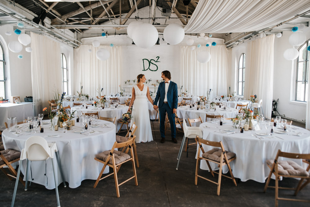 Orangerie im Volksgarten Hochzeitspaar im Raum