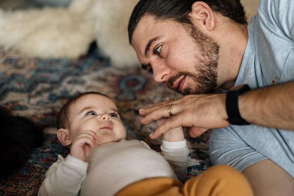 Papa und Baby - Babyfotografie, Familienfotografie