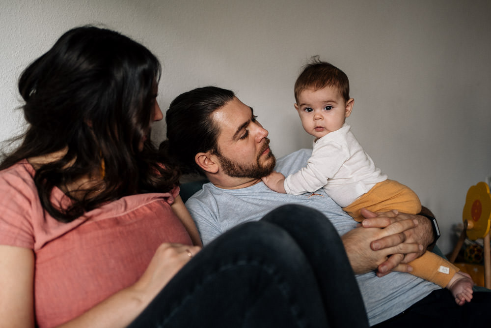 Baby mit Eltern - Babyfotografie, Familienfotografie